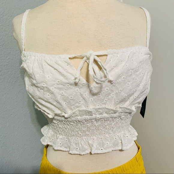 Wild Fable Women White Embroidery Crop Top Size Small 100% Cotton - Picture 2 of 9